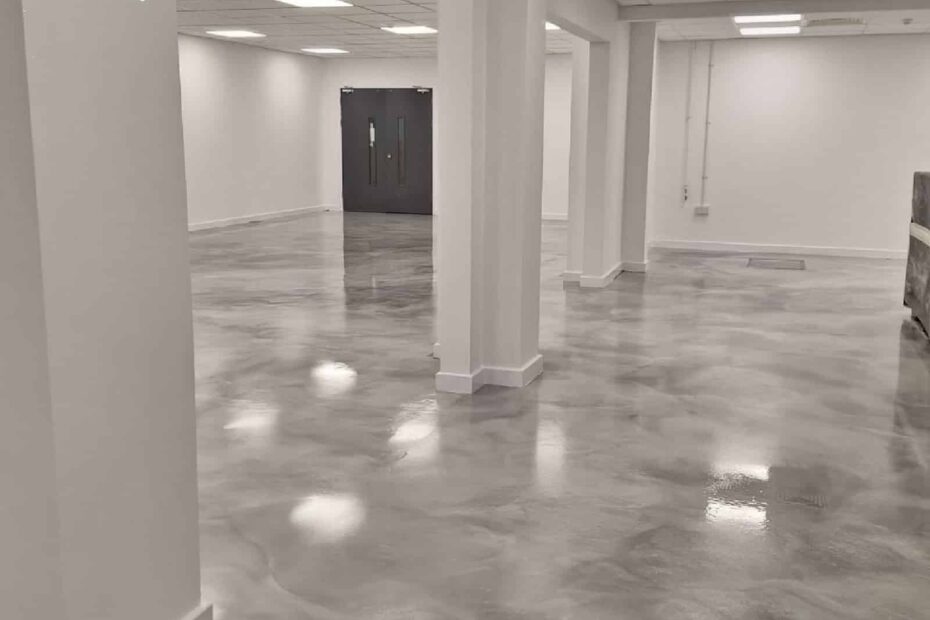 How to Tell When Epoxy Resin Flooring Needs Replacing